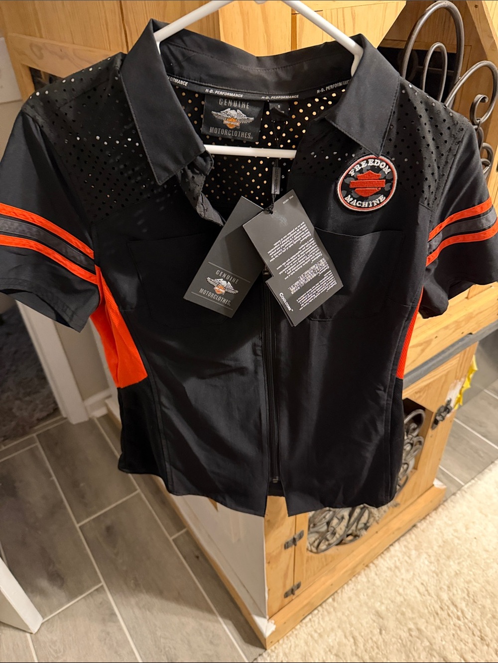 Harley-Davidson Black and Orange Short Sleeve Button Down women’s small